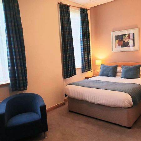 Hotel Cheadle House Esterno foto