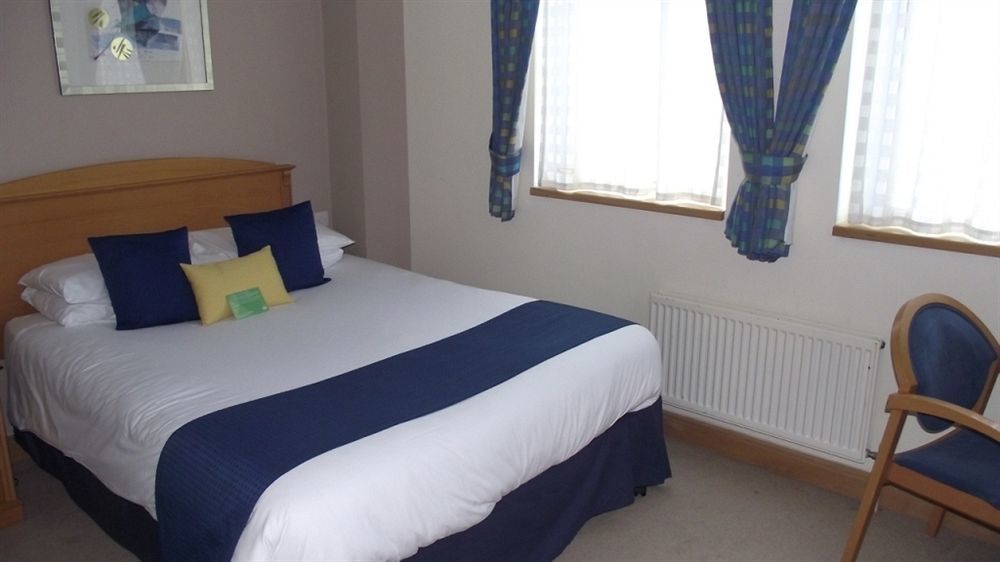 Hotel Cheadle House Esterno foto
