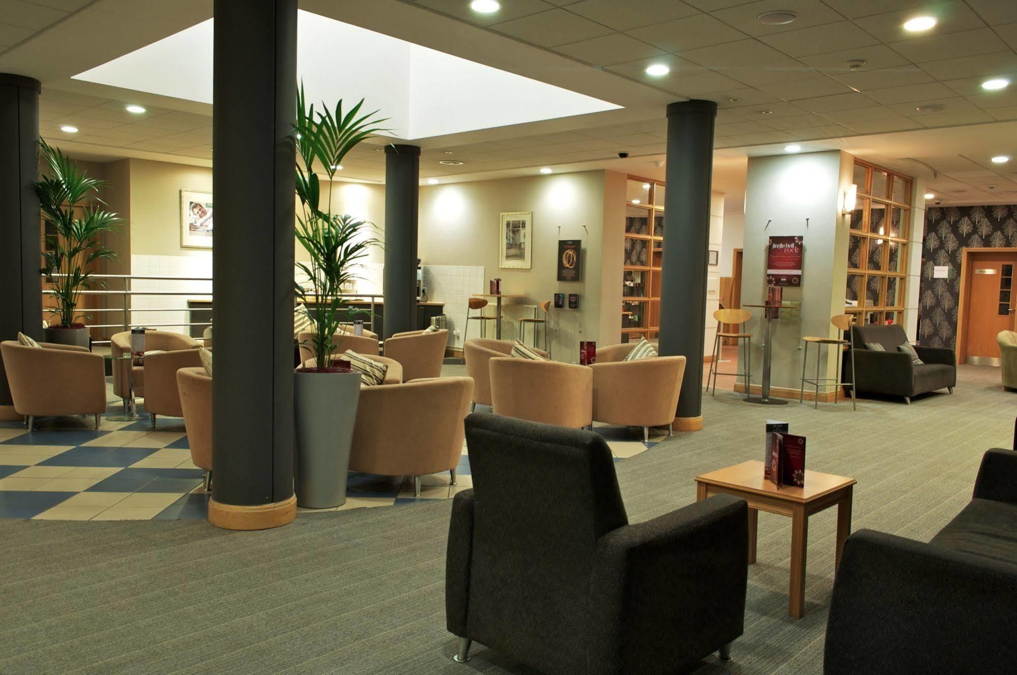 Hotel Cheadle House Esterno foto