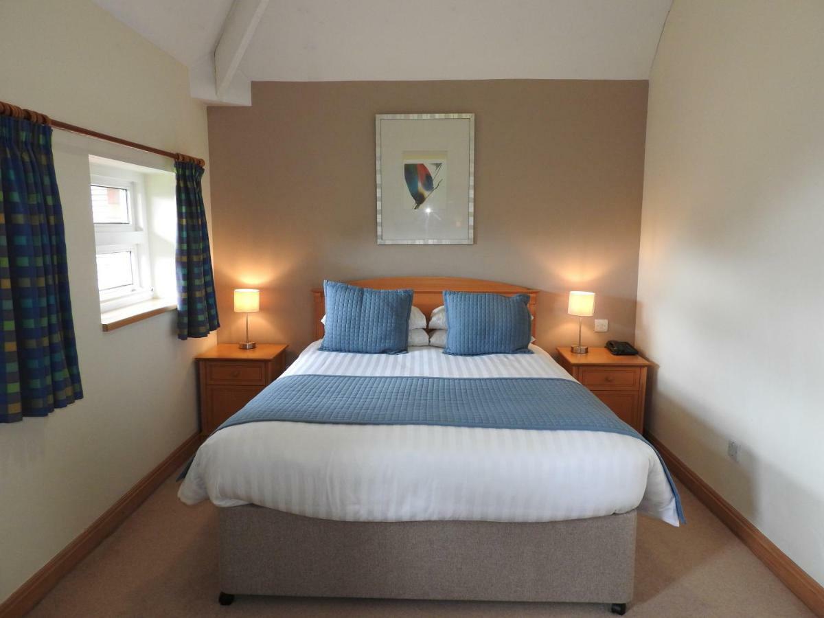 Hotel Cheadle House Esterno foto