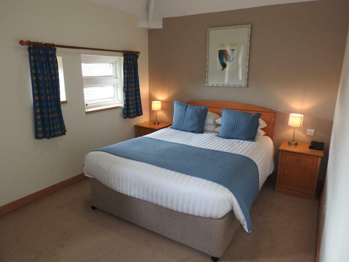 Hotel Cheadle House Esterno foto