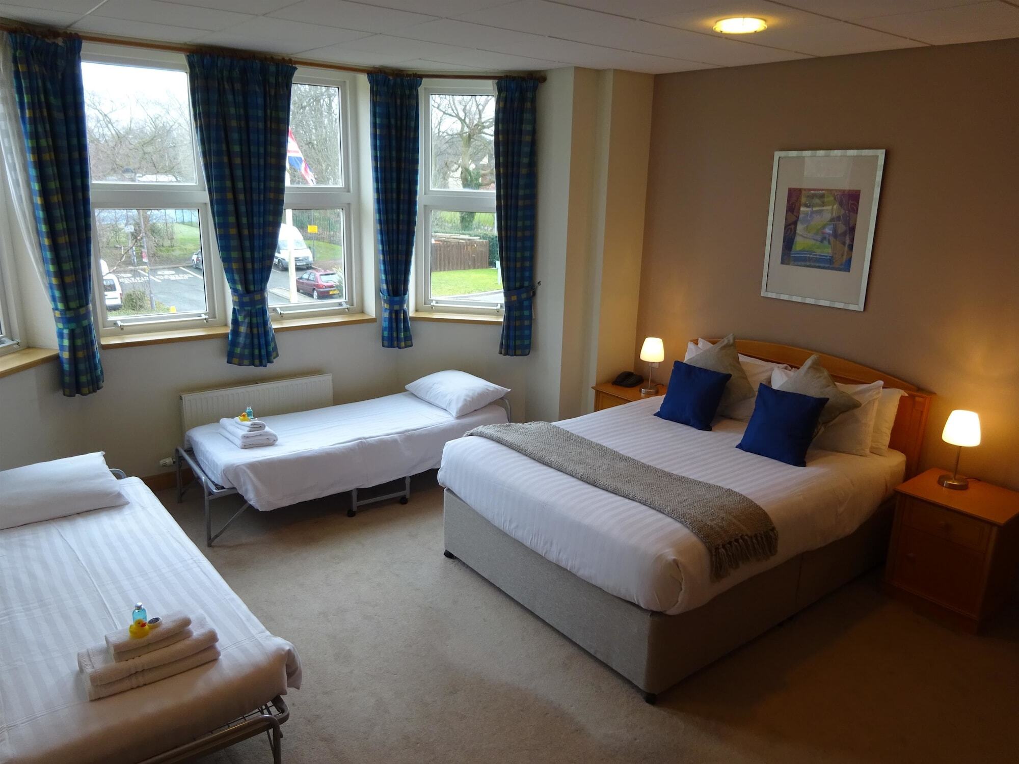 Hotel Cheadle House Esterno foto